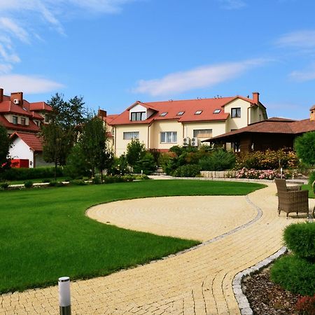 Hotel Panorama Ostrowiec Świętokrzyski Dış mekan fotoğraf