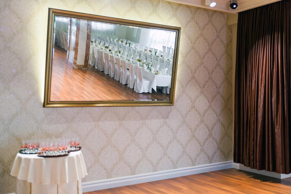 Hotel Panorama Ostrowiec Świętokrzyski Dış mekan fotoğraf